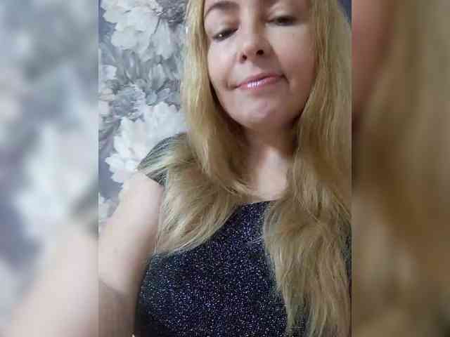INESSASEXY1 webcam