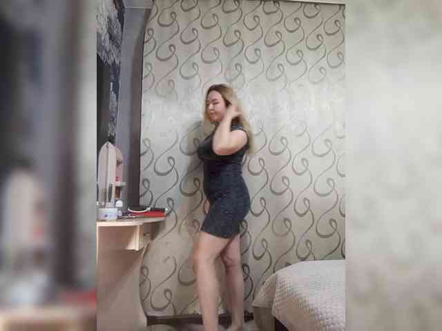 INESSASEXY1 webcam