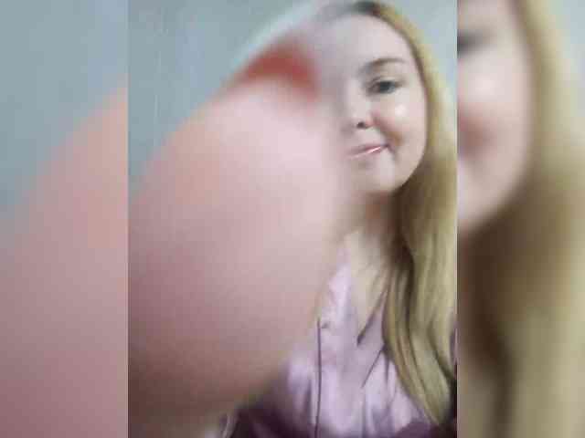 INESSASEXY1 webcam