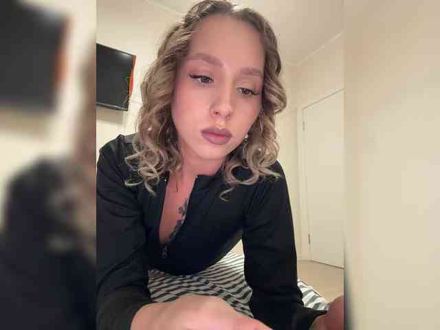 BarbieKoShKa1-1 webcam