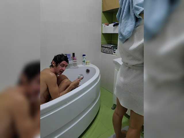 go to chat with Alex80-201