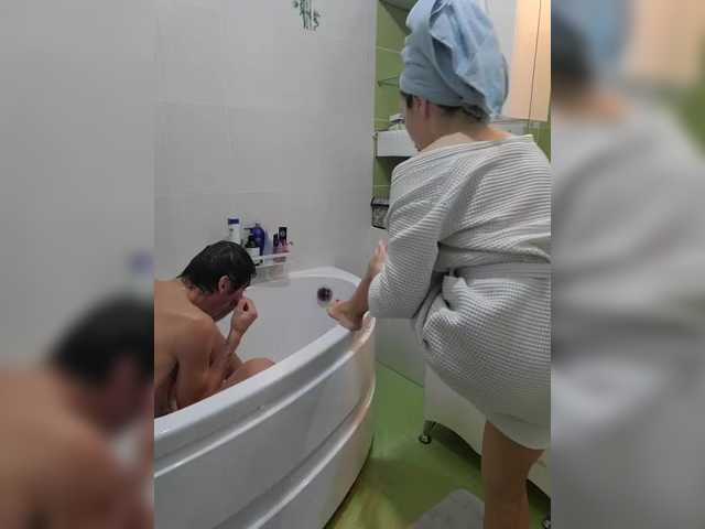 Vai a chattare su Alex80-201 Alex80-201