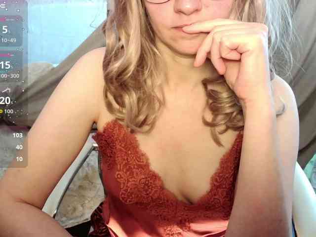 Victoria__Love webcam
