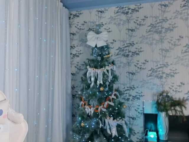 Entrez le videochat erotique avec le
modèle _Fraerok_ _Fraerok_