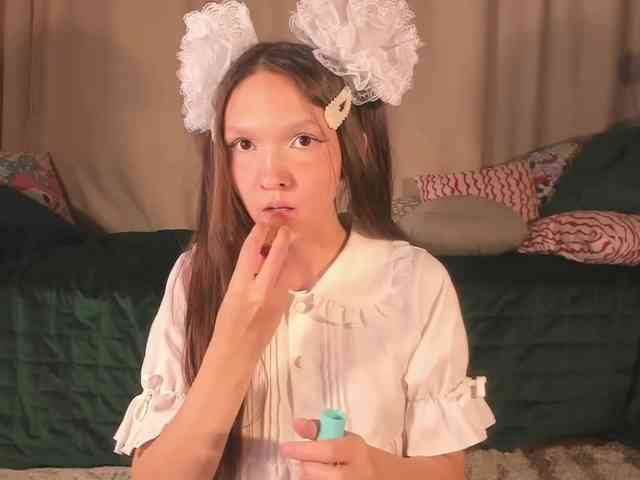 CuteLolly webcam