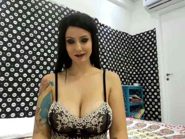 AnaBae36DD webcam
