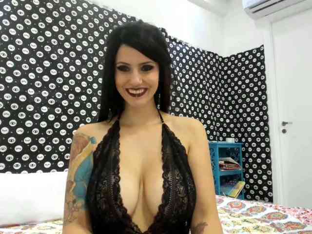 AnaBae36DD webcam