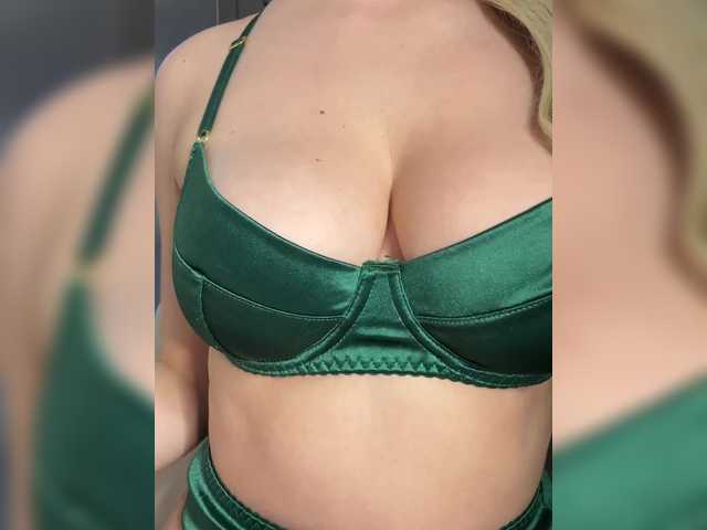 Accedi alla chat con il nickname Mila-m Mila-m