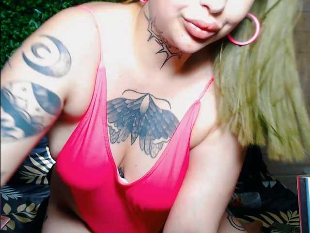 alex_is webcam