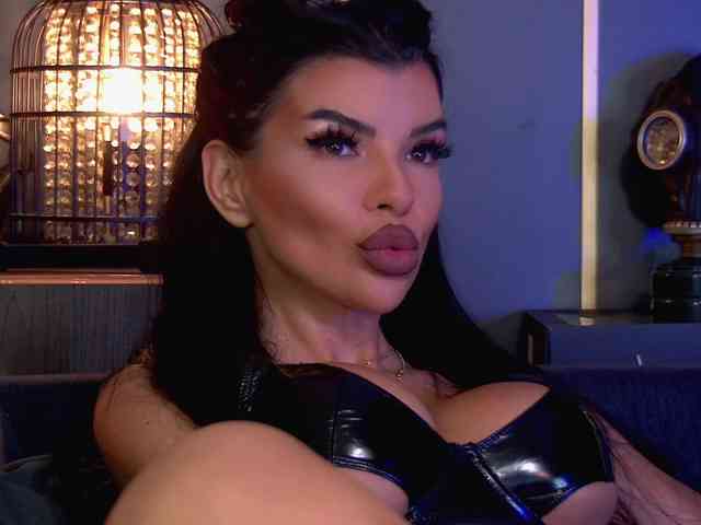 EleniaDevons webcam