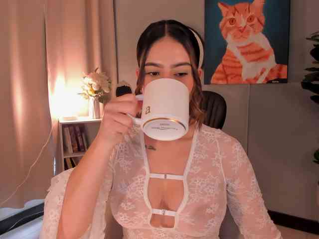 LiaPearce webcam