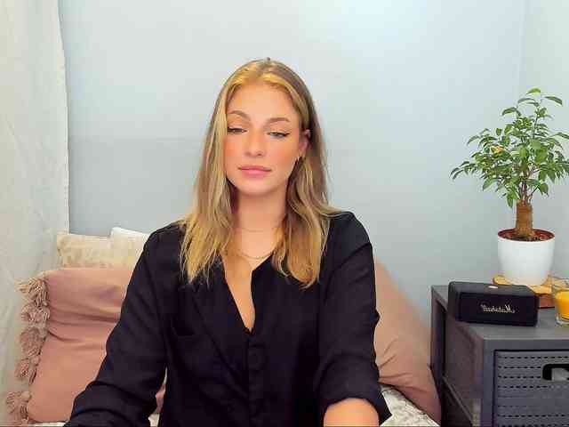 LilyGold webcam