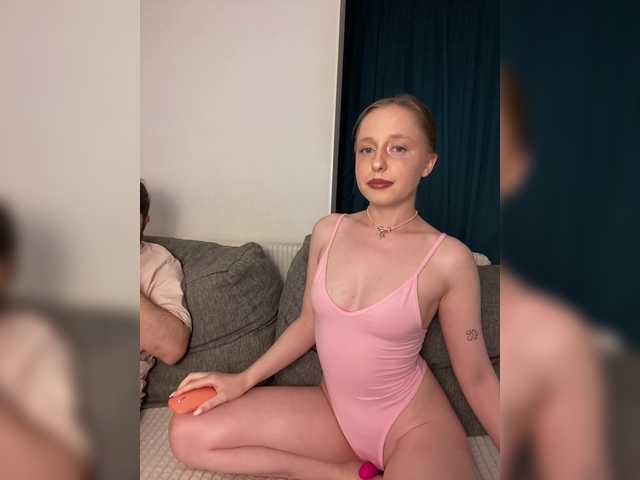 Entra en el chat con el modelo PeachPie PeachPie