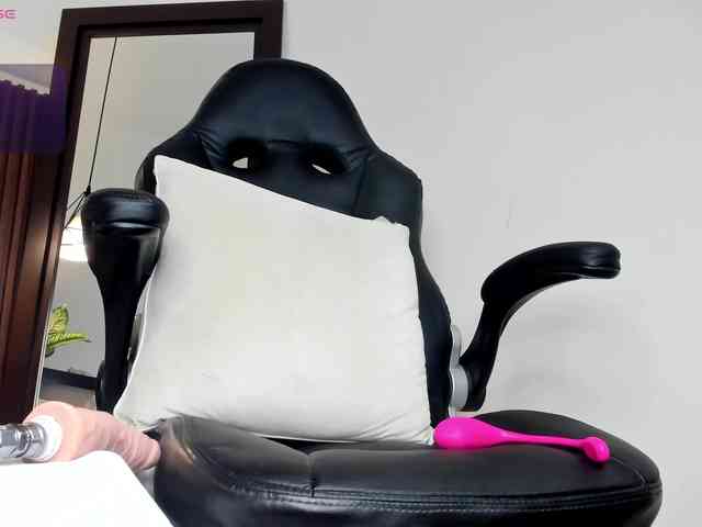 Emma-white webcam