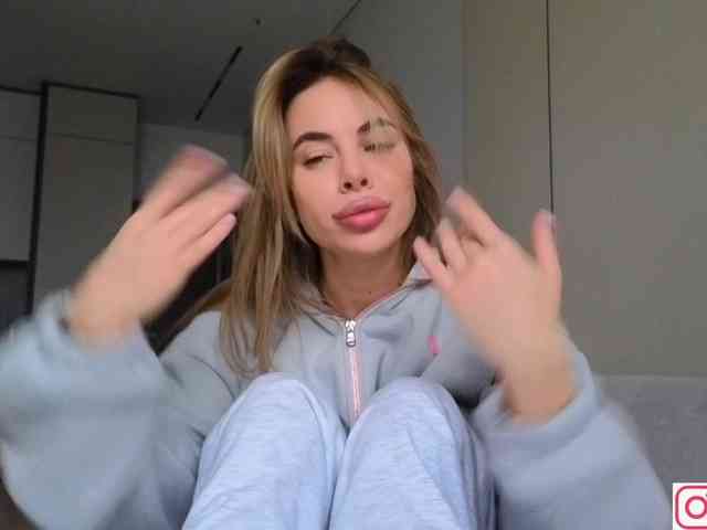 diffgirls1-1's Sexcam