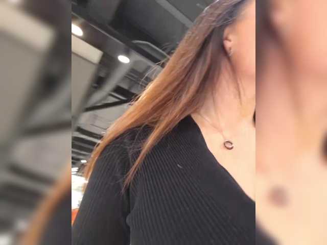 Gratis Live Sexcam mit DIVORA DIVORA