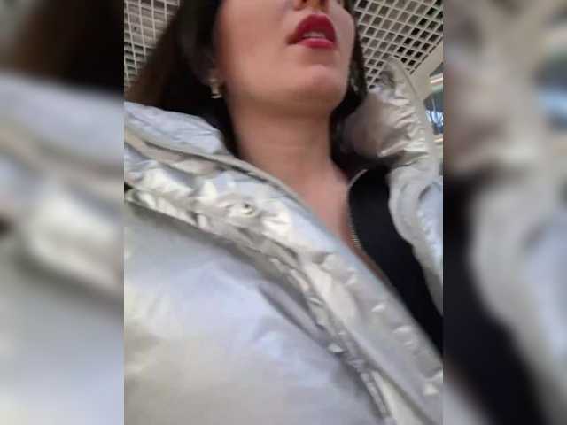 Gratis Live Sexcam mit DIVORA DIVORA