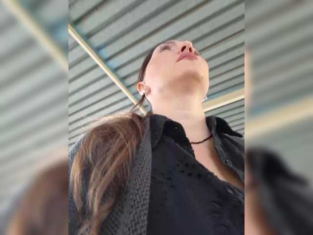 go to chat with DIVORA