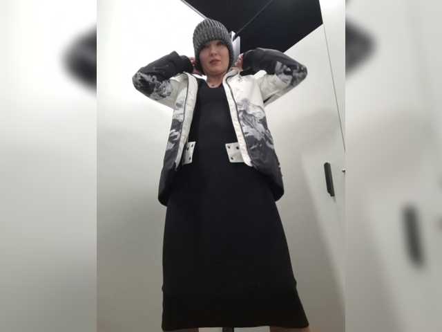 Gratis Live Sexcam mit DIVORA DIVORA