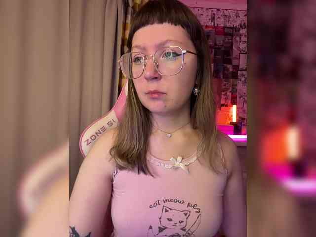henby_streams webcam