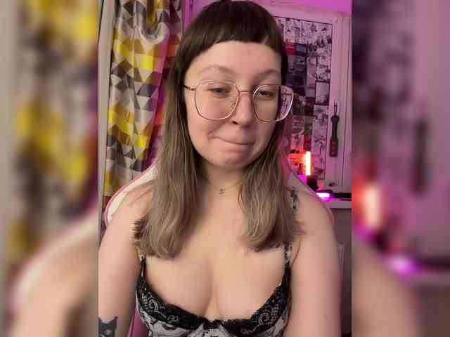 henby_streams webcam