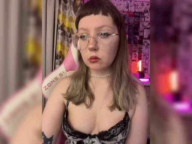 henby_streams webcam