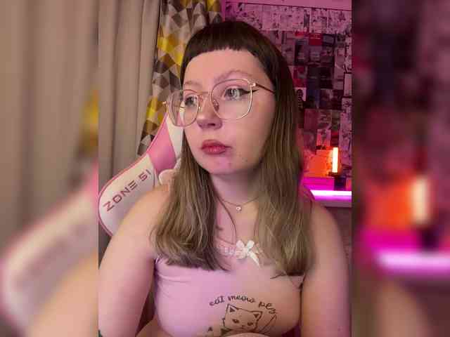 henby_streams webcam