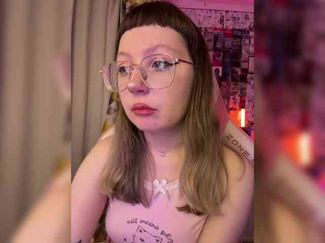henby_streams webcam