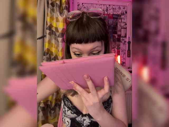 henby_streams webcam