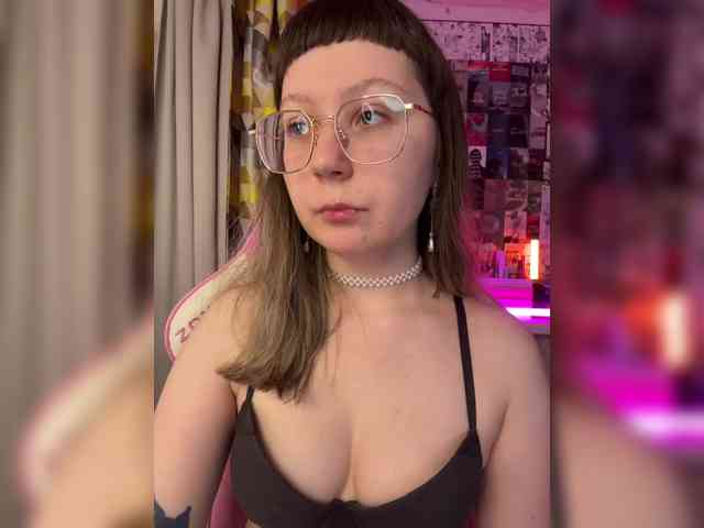 henby_streams webcam