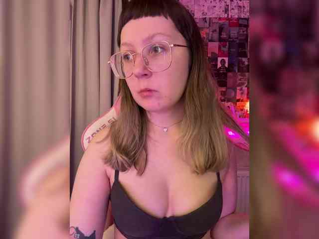 henby_streams webcam