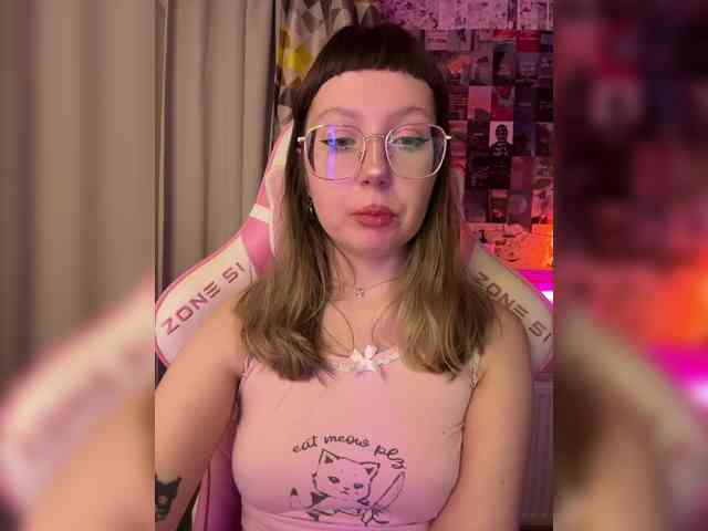 henby_streams webcam