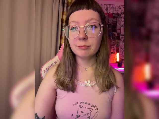 henby_streams webcam