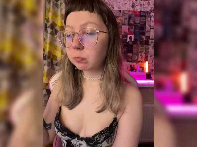 henby_streams webcam