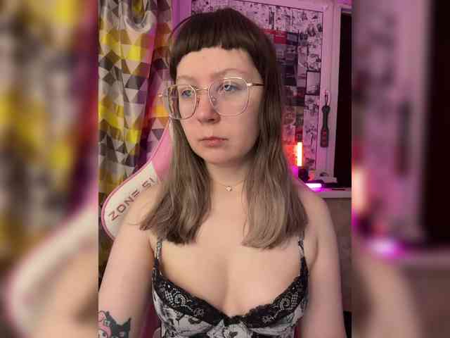 henby_streams webcam