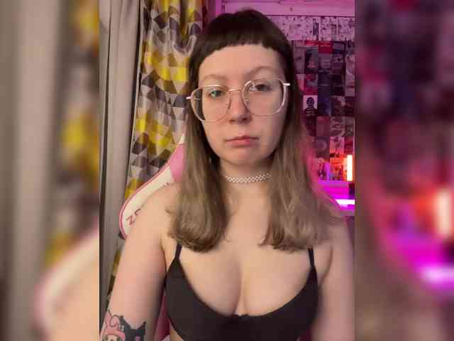 henby_streams webcam