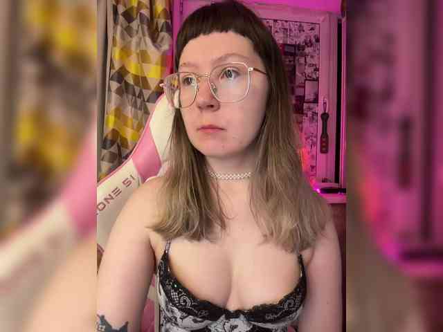 henby_streams webcam