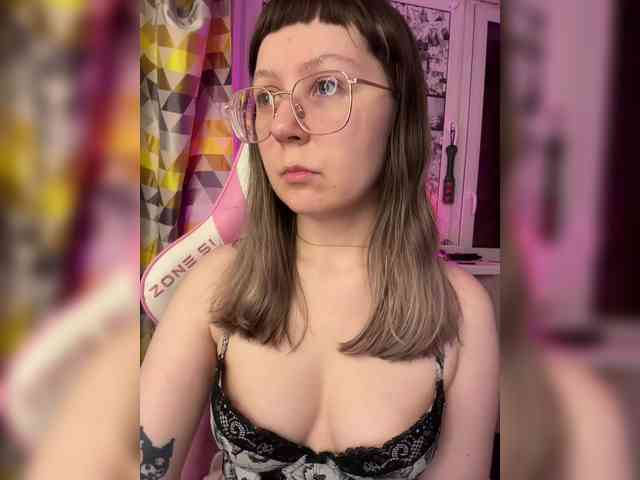 henby_streams webcam