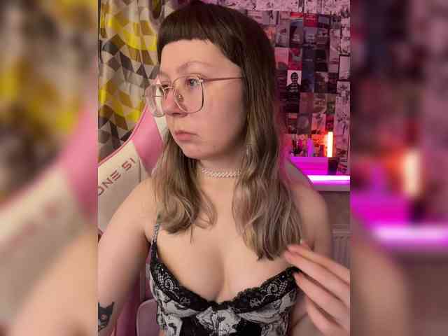 henby_streams webcam