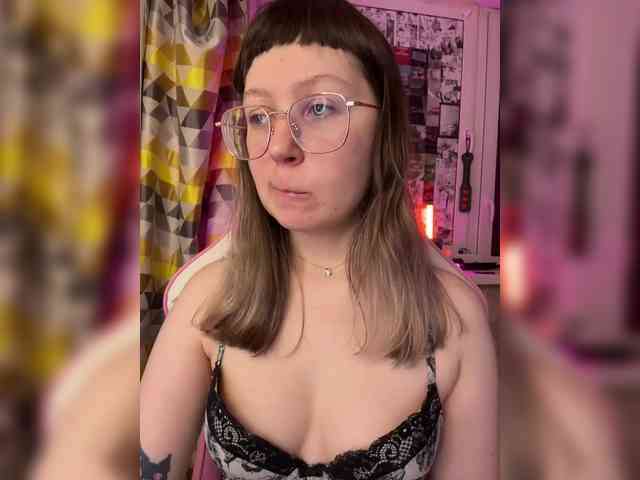 henby_streams webcam