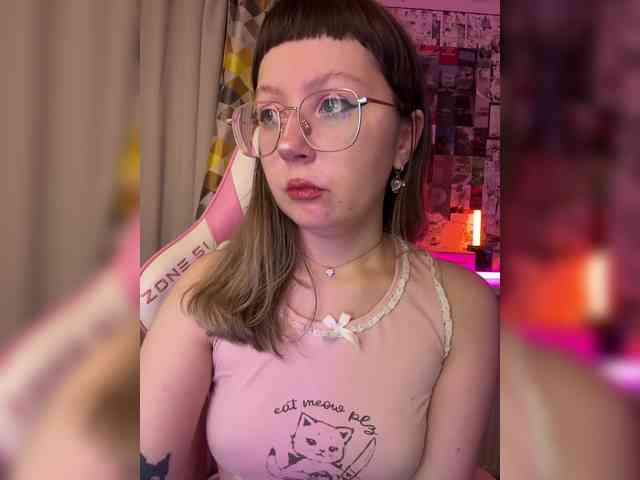henby_streams webcam