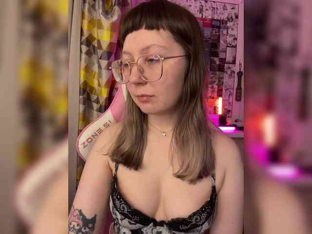 henby_streams webcam