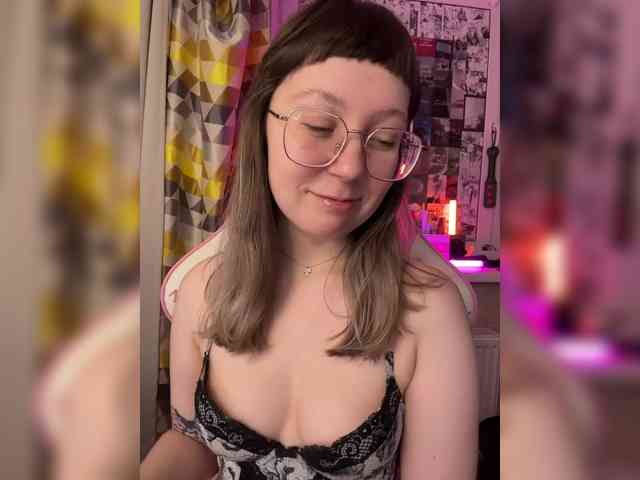 henby_streams webcam