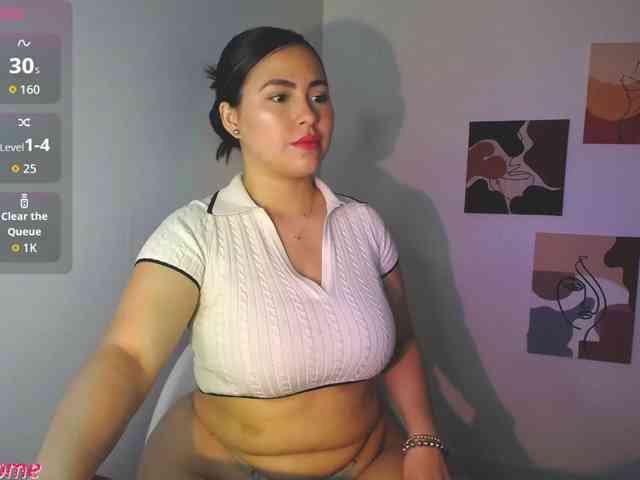 Zoebolton1 webcam