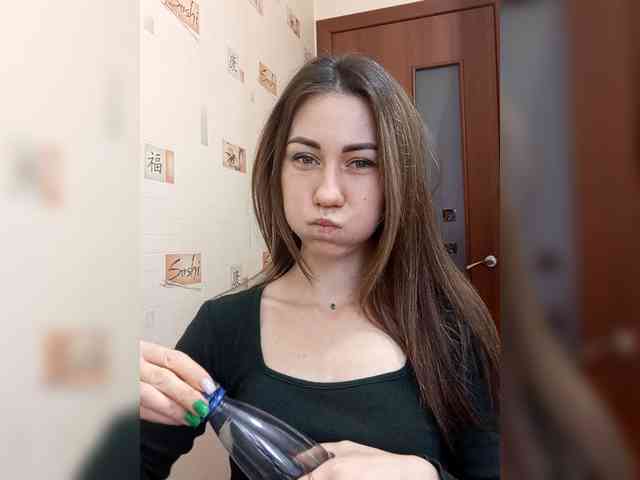 -Feral-Berry- webcam