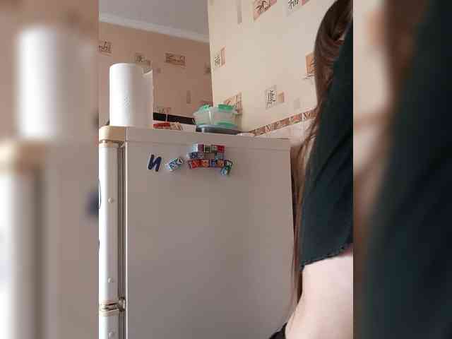 -Feral-Berry- webcam