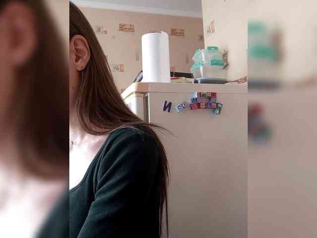 -Feral-Berry- webcam