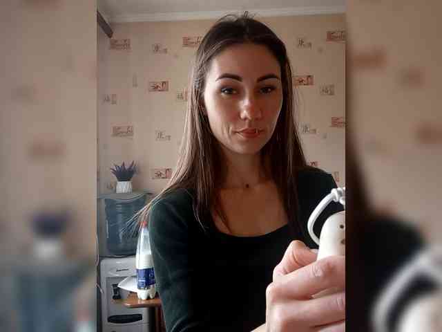 -Feral-Berry- webcam