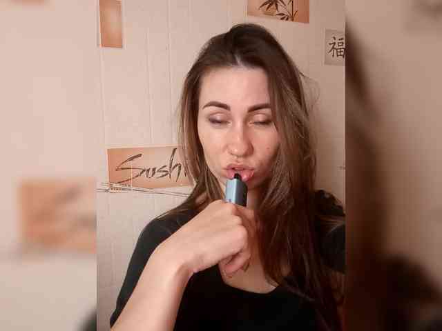 -Feral-Berry- webcam