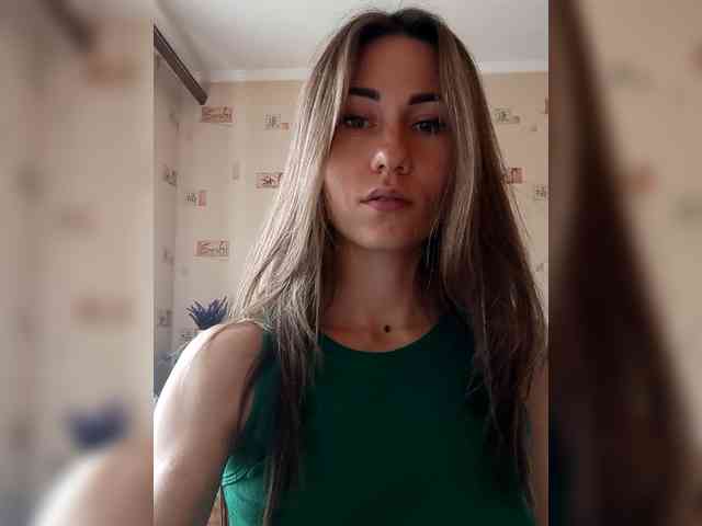 -Feral-Berry- webcam